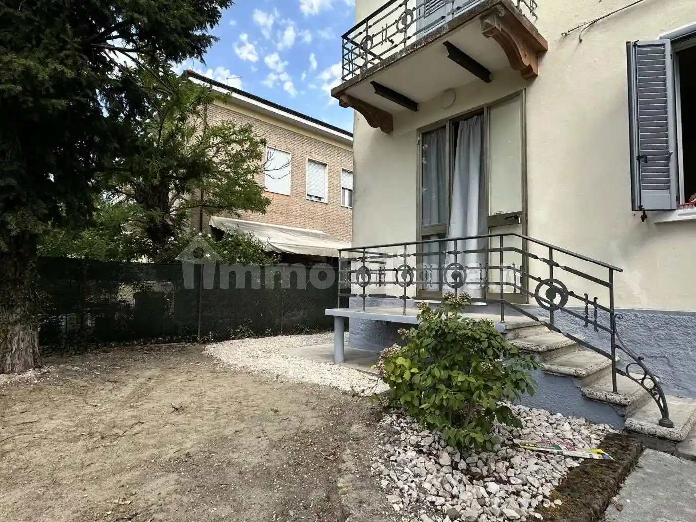 Casa indipendente in affitto a Poggio Rusco