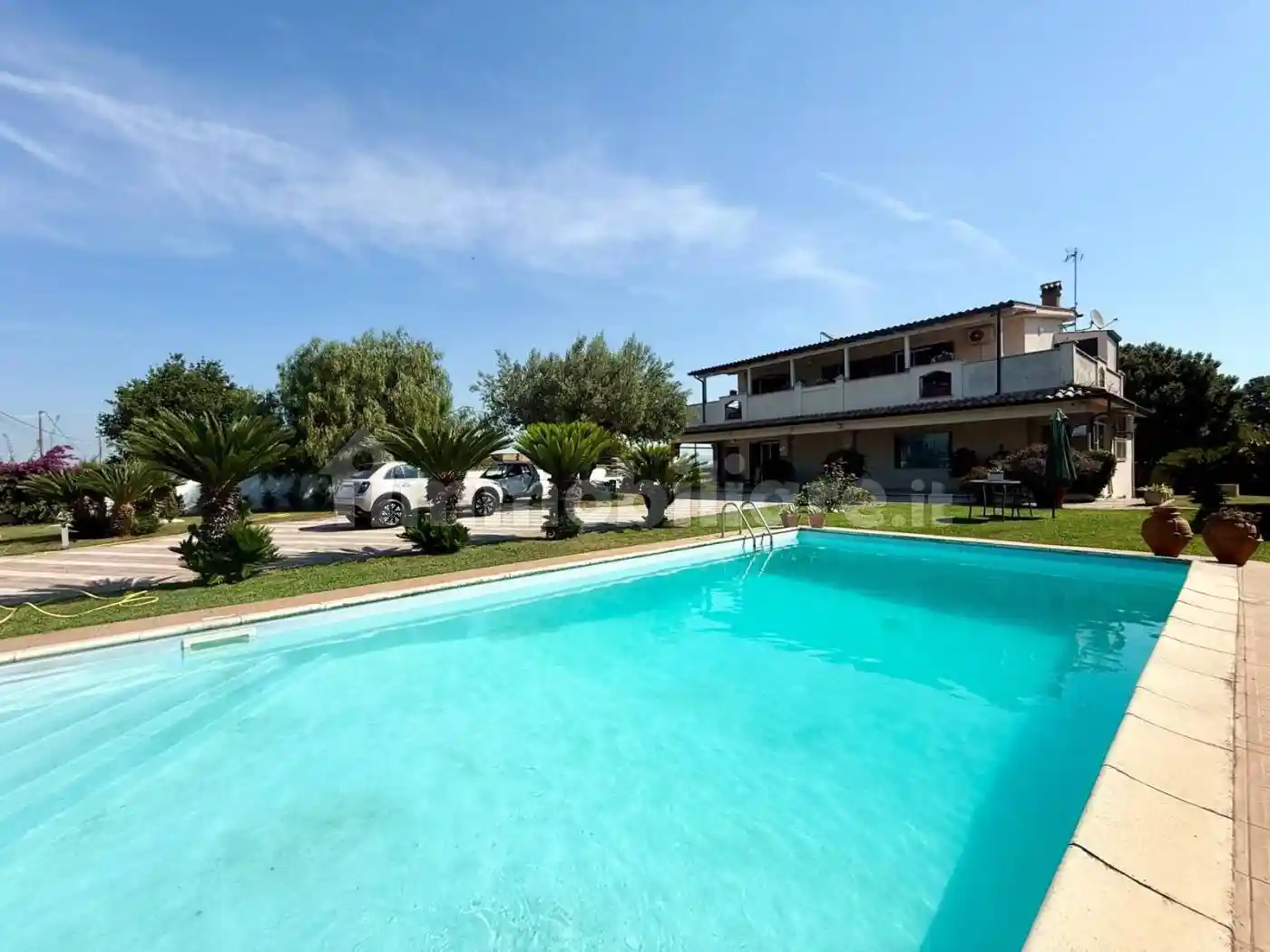 Casa indipendente in vendita a Ardea
