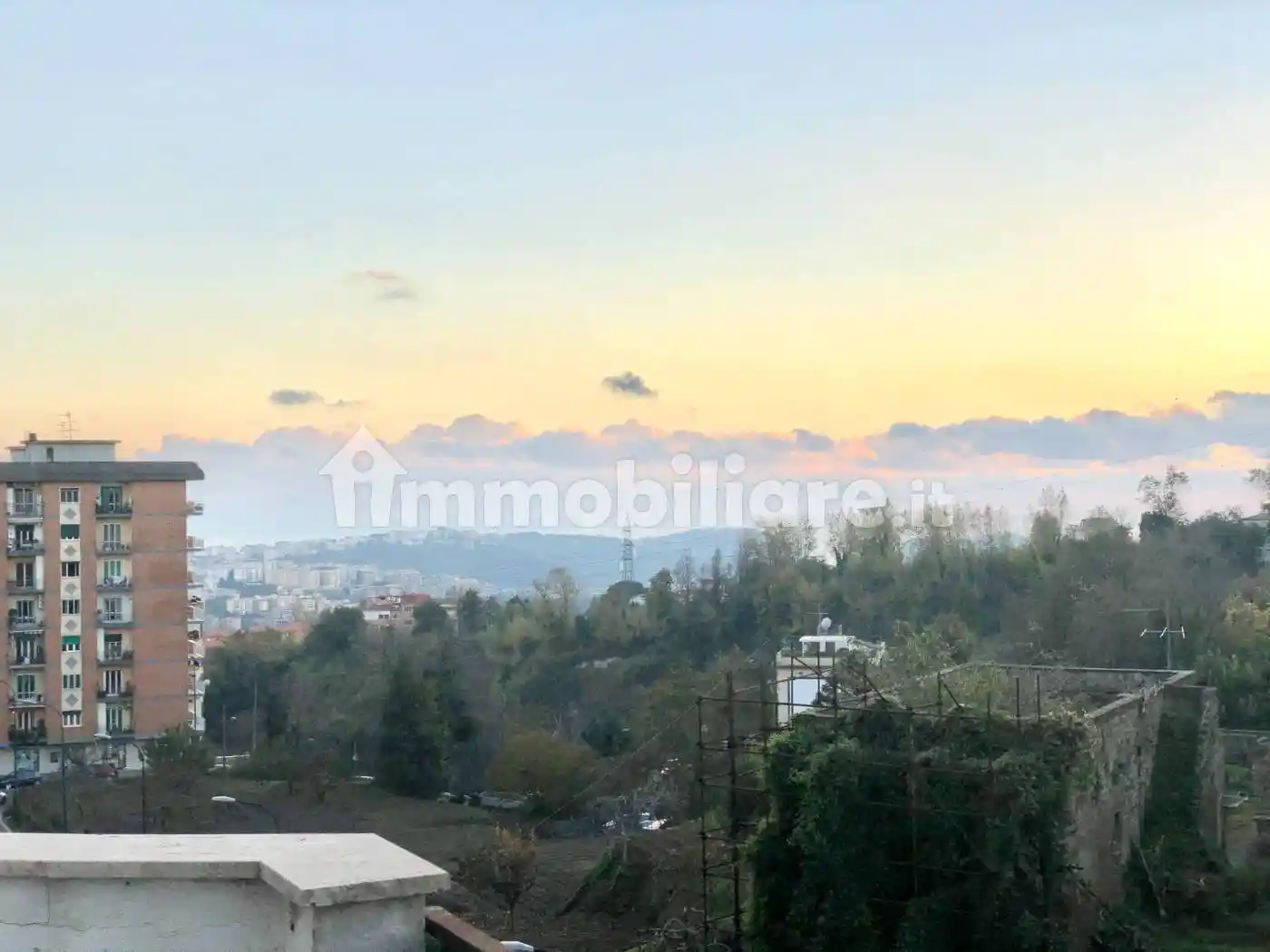 Appartamento in affitto a Napoli