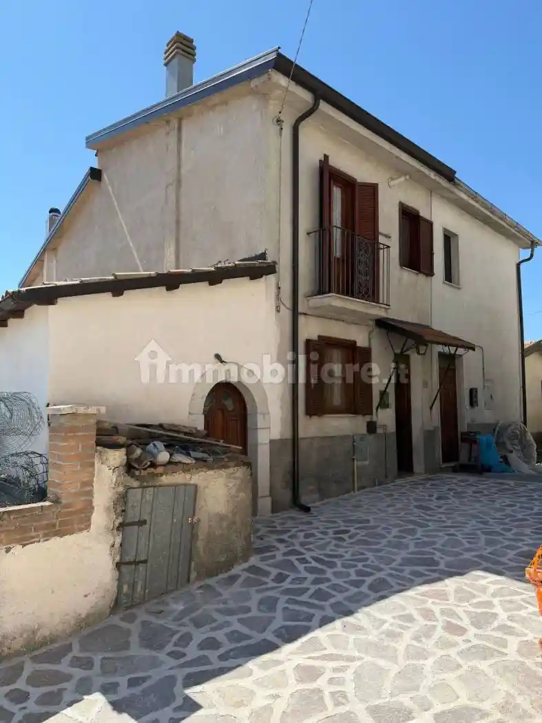 Casa indipendente in vendita a Rionero Sannitico