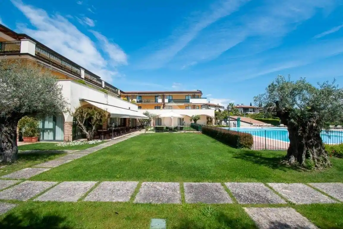 Appartamento in vendita a Padenghe sul Garda