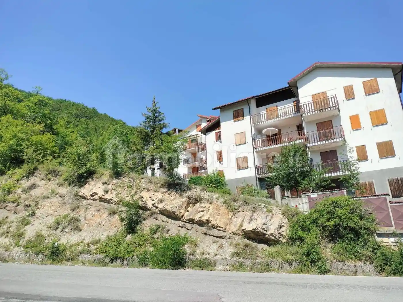 Appartamento in vendita a Fabbrica Curone