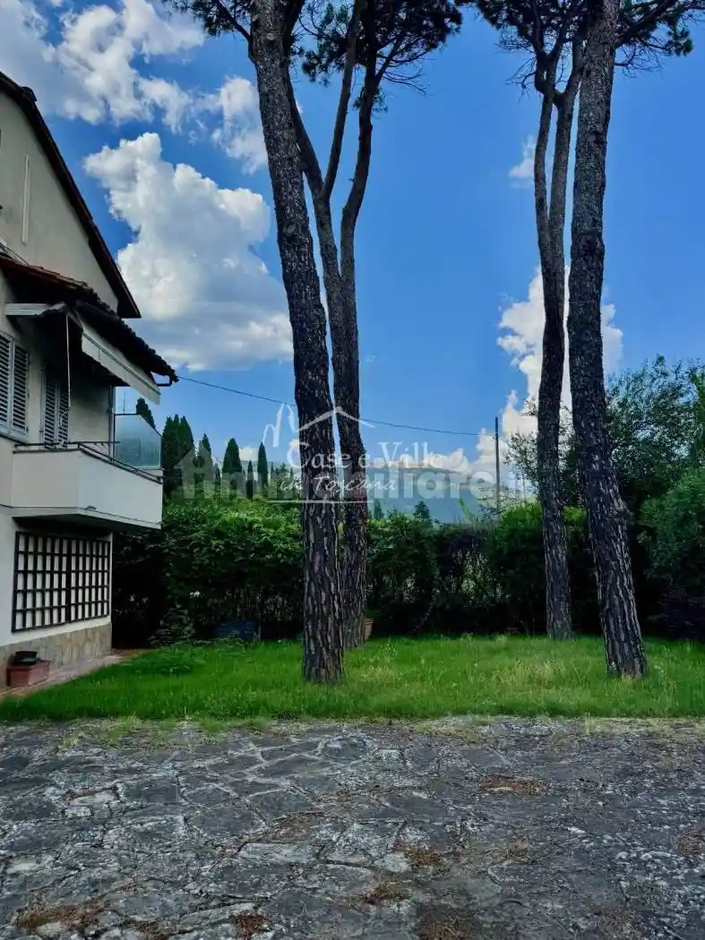 Villa in vendita a Calenzano