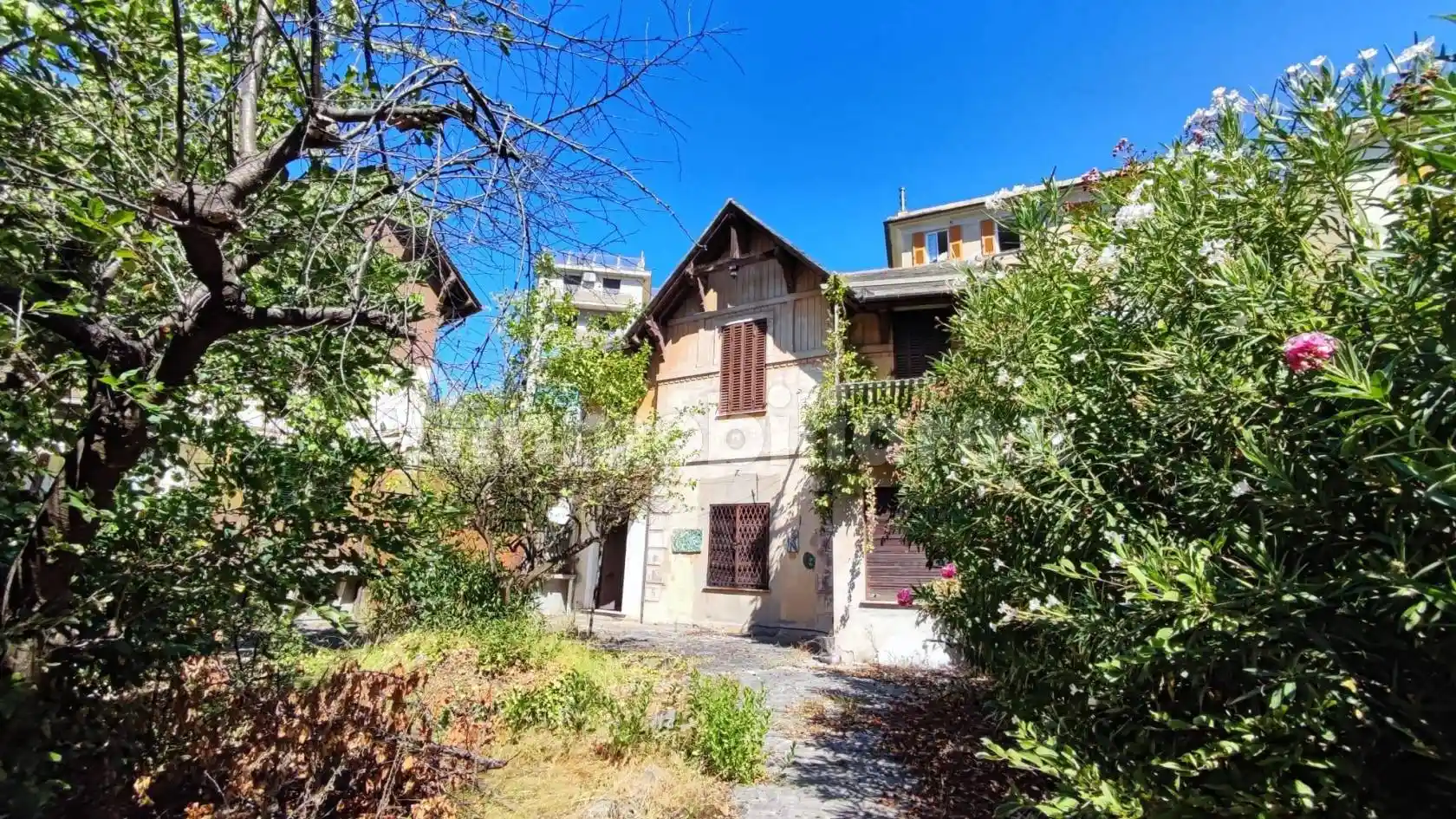 Villa in vendita a Genova