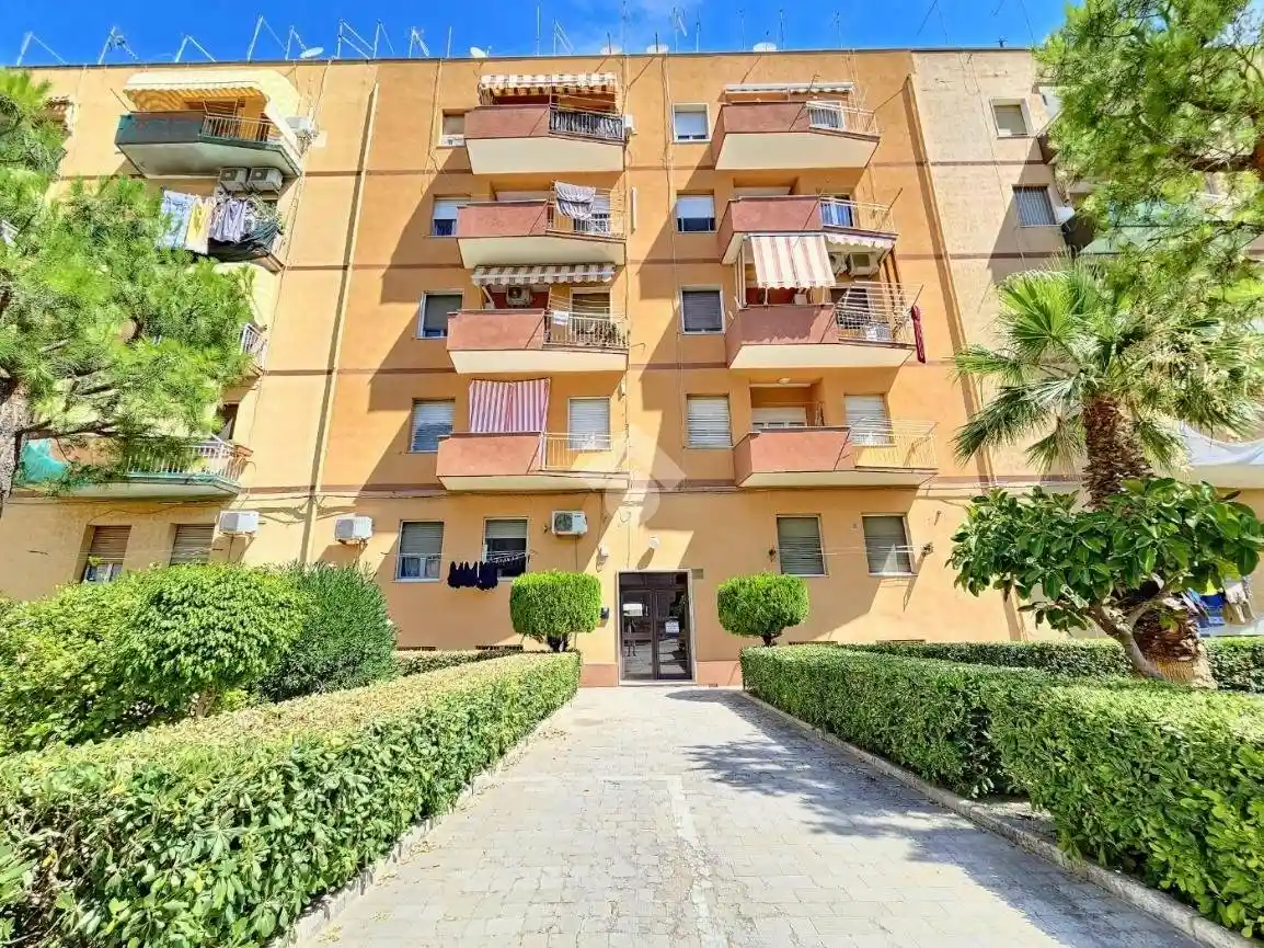 Appartamento in vendita a Taranto