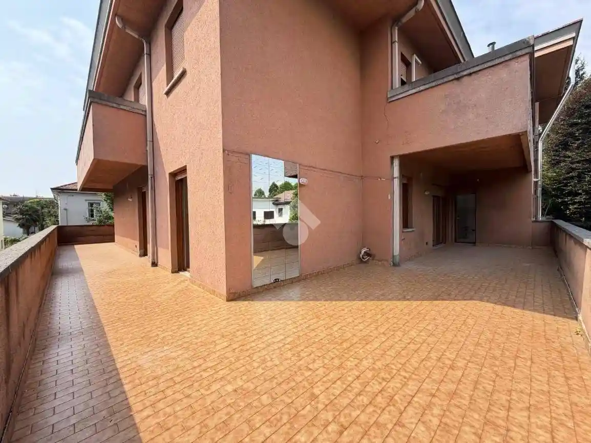 Appartamento in vendita a Lentate sul Seveso