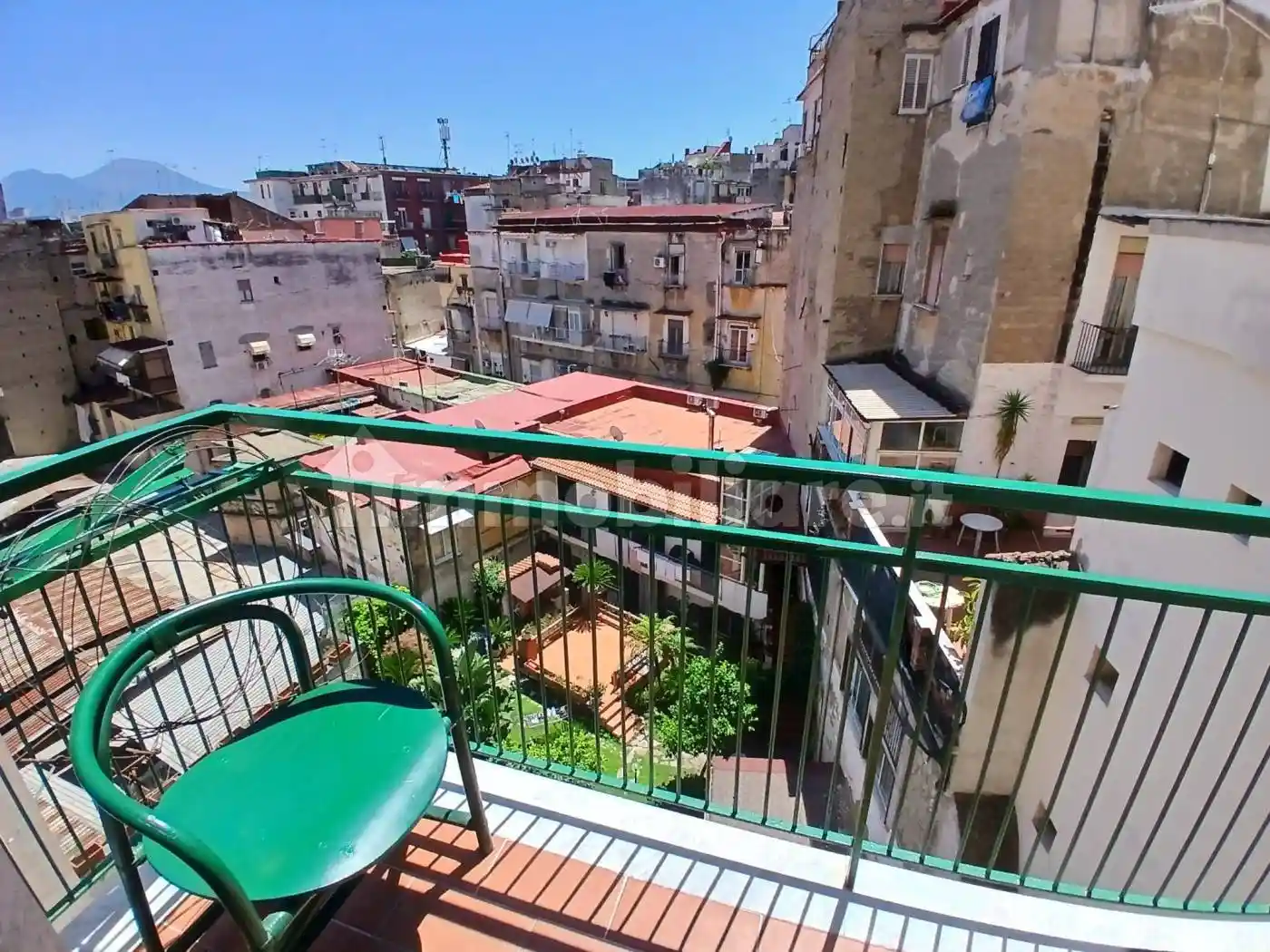 Appartamento in vendita a Napoli