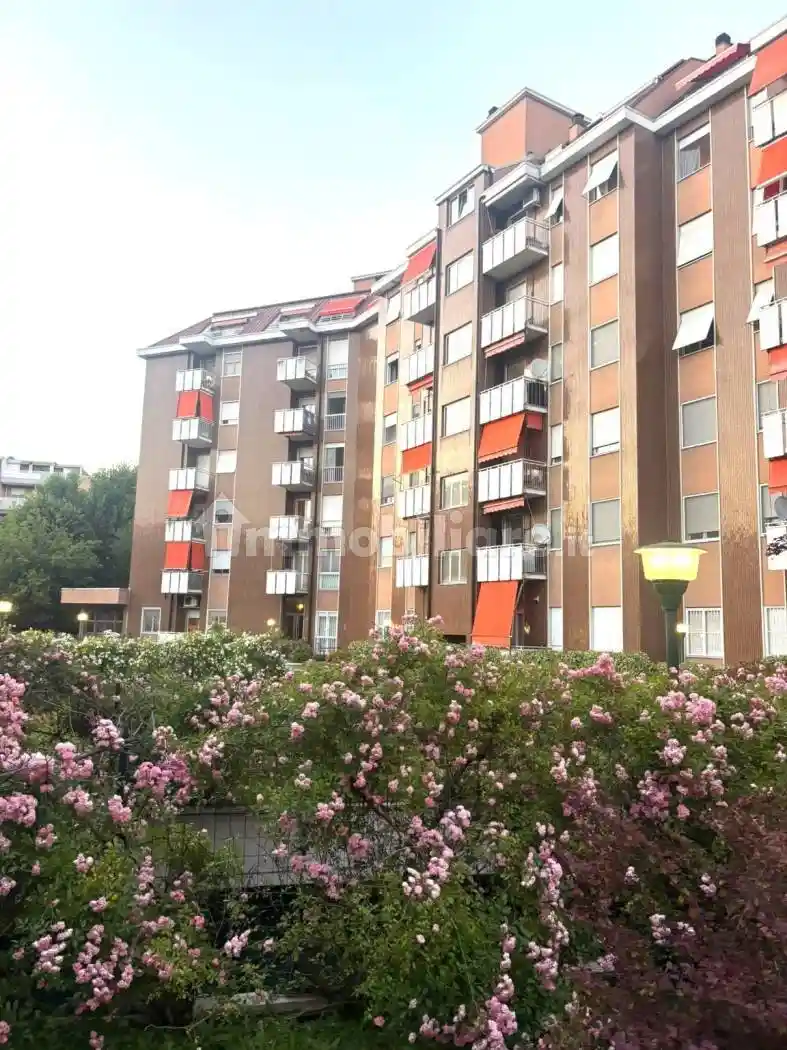Appartamento in vendita a Cesano Boscone