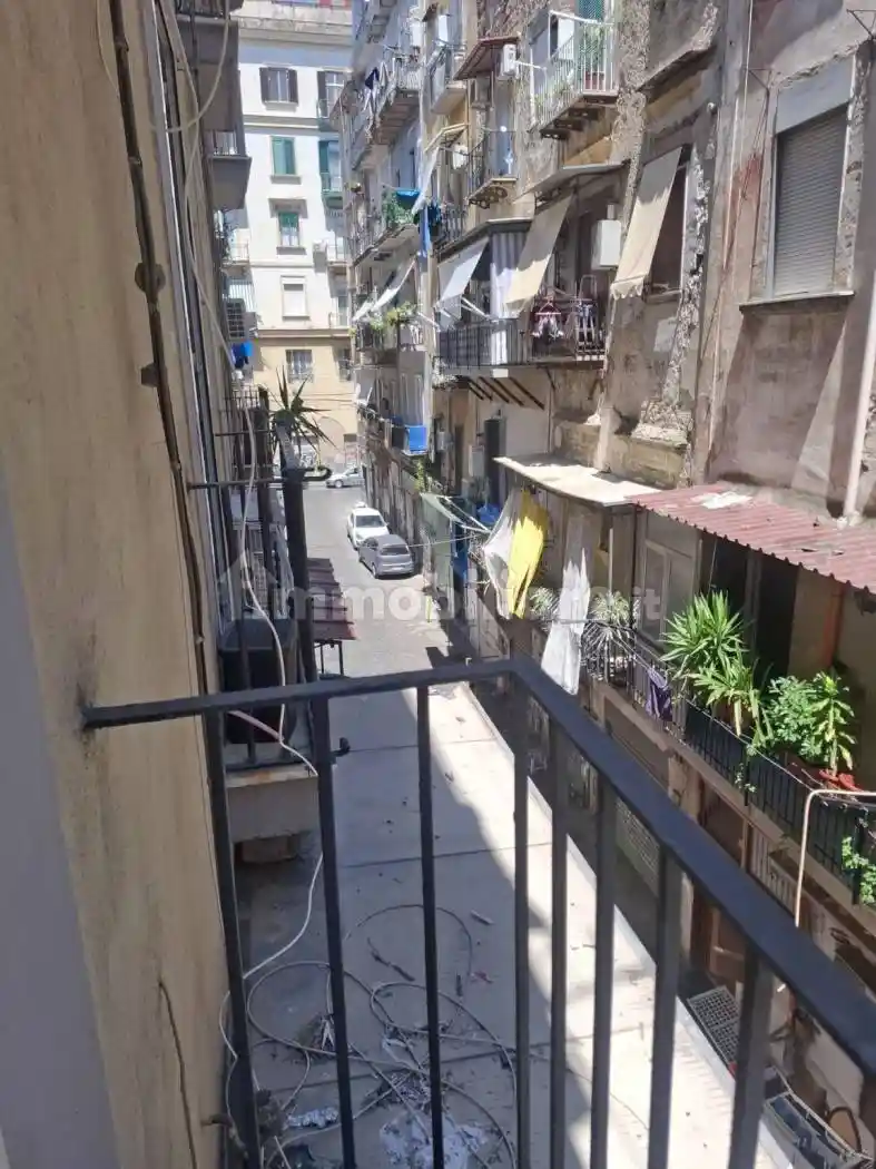 Appartamento in affitto a Napoli