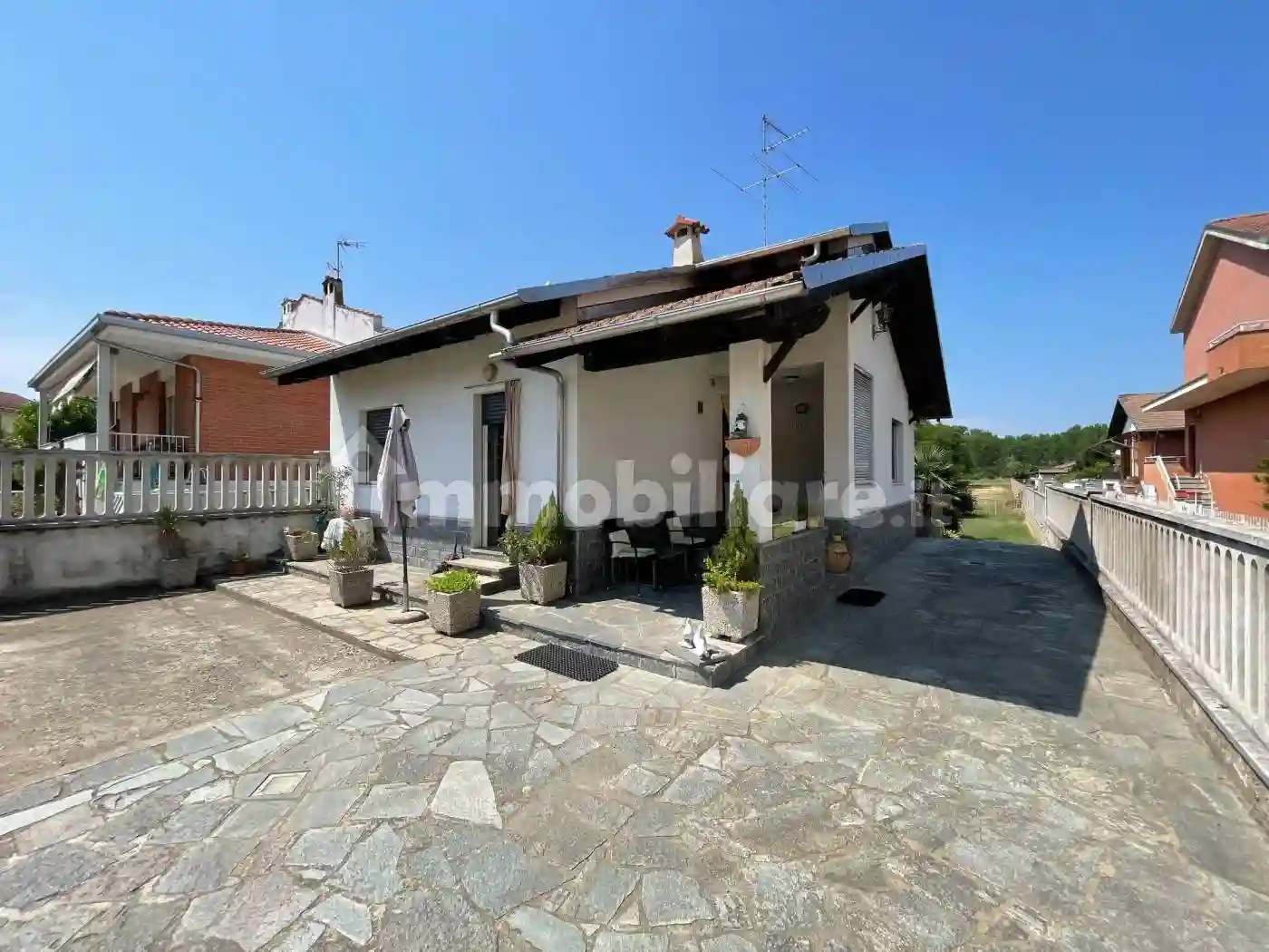 Villa - foto 3