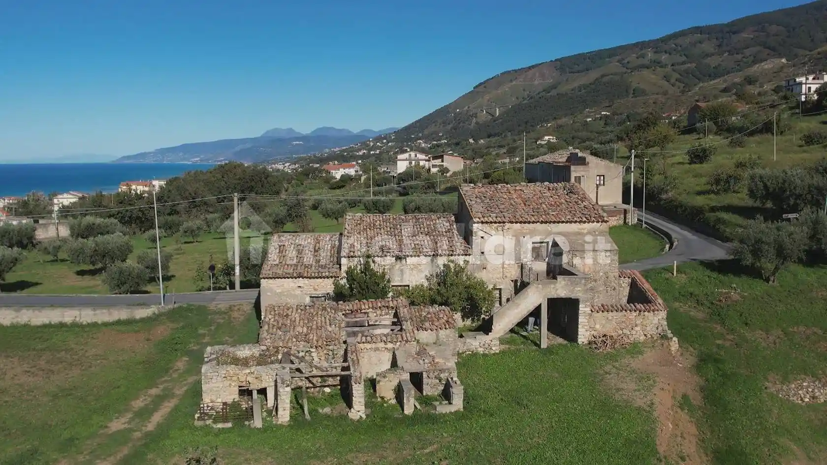 Rustico - Casale in vendita a San Lucido