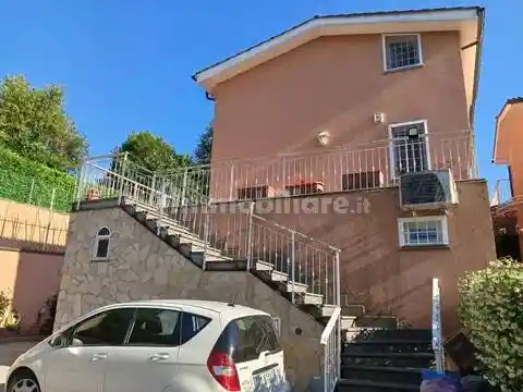 Villa in vendita a Rignano Flaminio