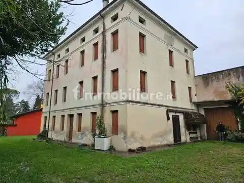Villa in vendita a Prata di Pordenone
