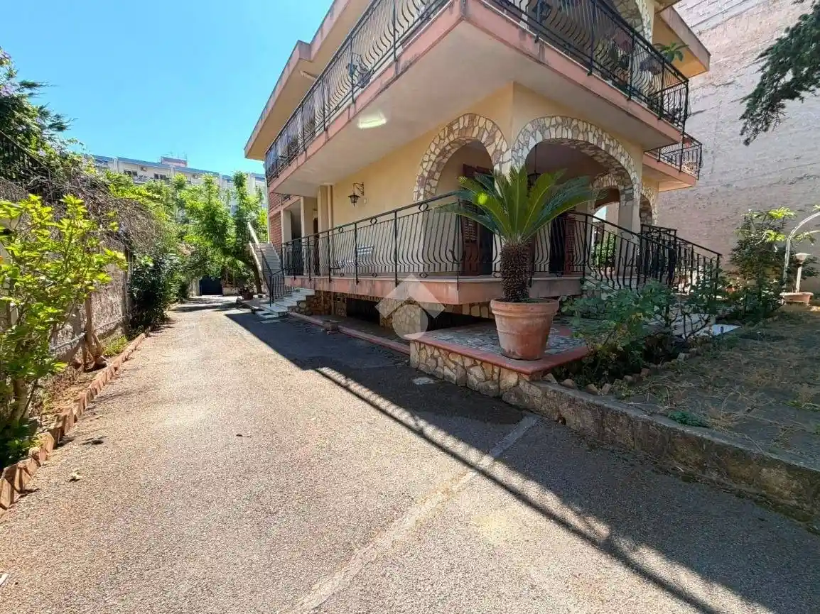 Appartamento in affitto a Palermo