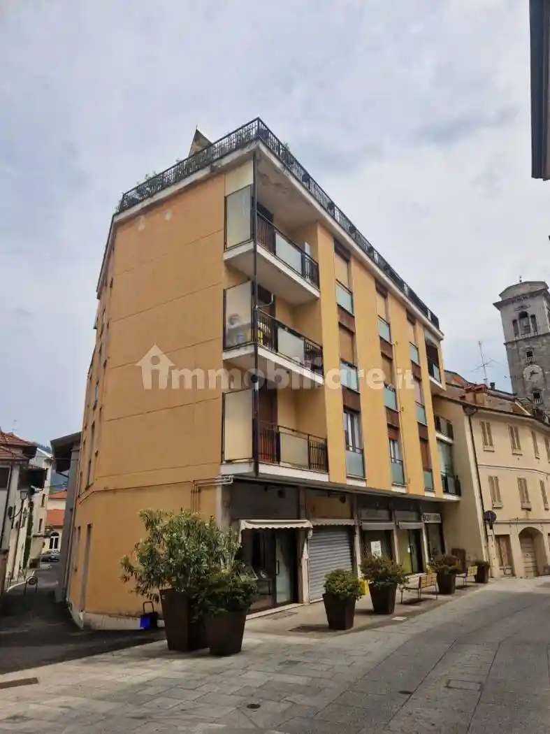 Appartamento in vendita a Borgosesia