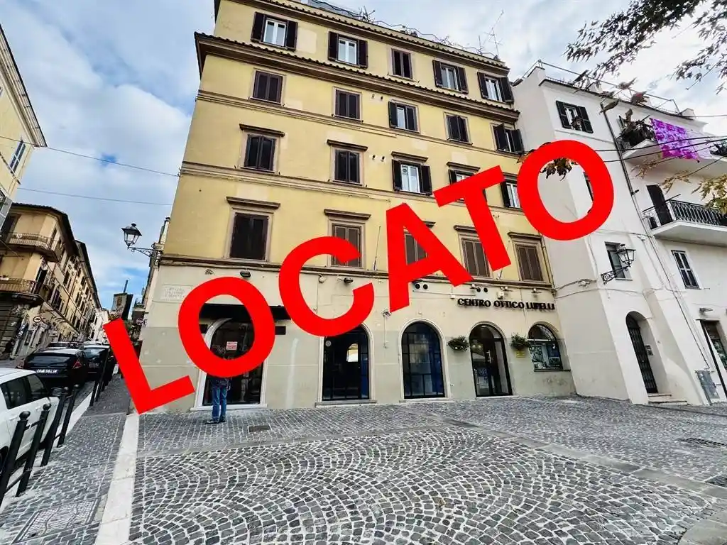Appartamento in affitto a Albano Laziale