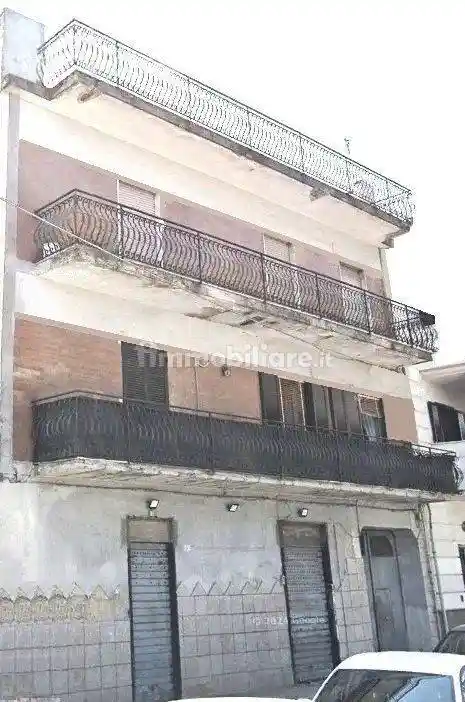 Palazzo - Edificio in vendita a Afragola