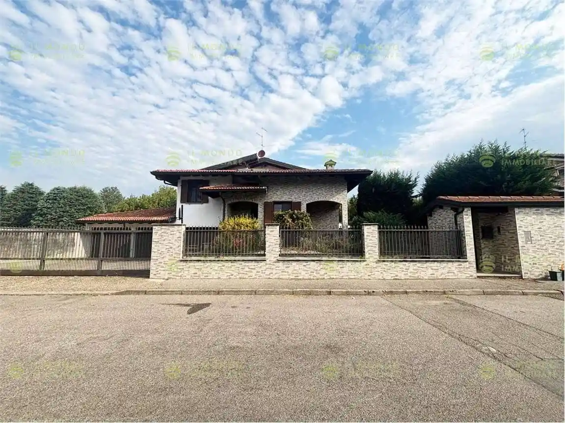 Villa in vendita a Sant'Angelo Lodigiano