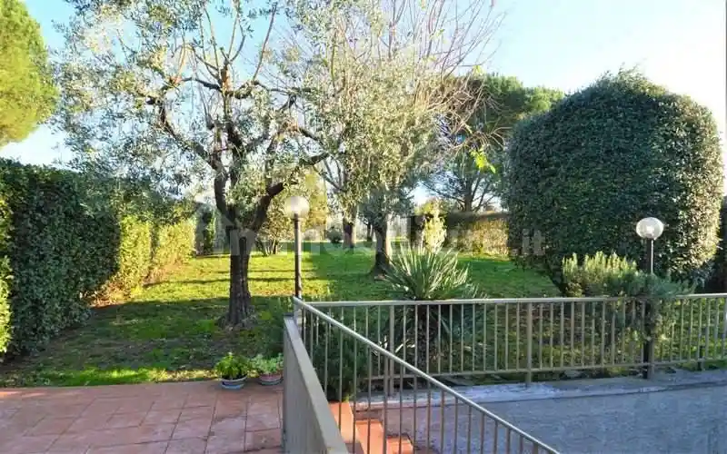 Casa indipendente in vendita a Lamporecchio