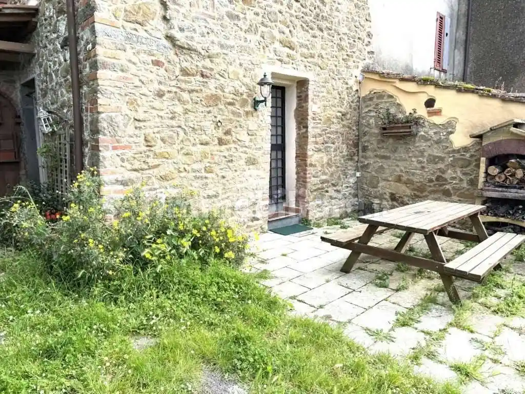 Appartamento in vendita a Lamporecchio