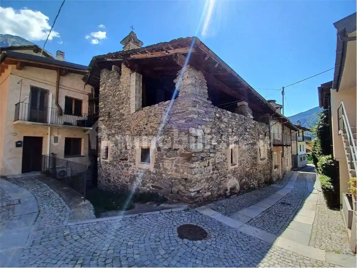 Casa indipendente in vendita a Hone