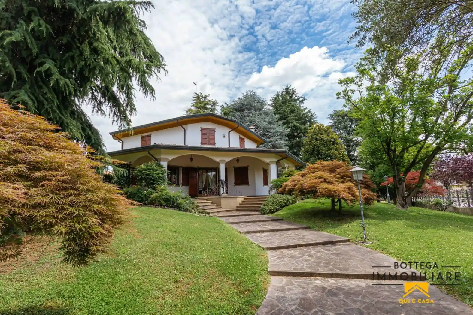 Villa in vendita a Selvazzano Dentro