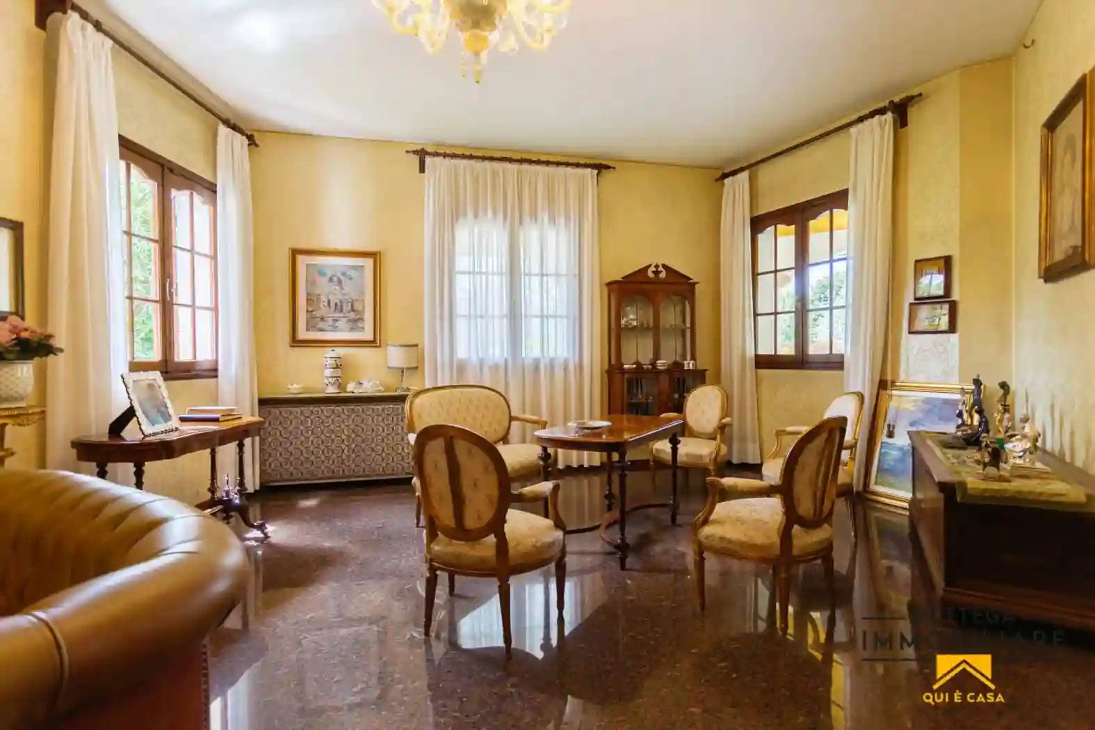 Villa - foto 2