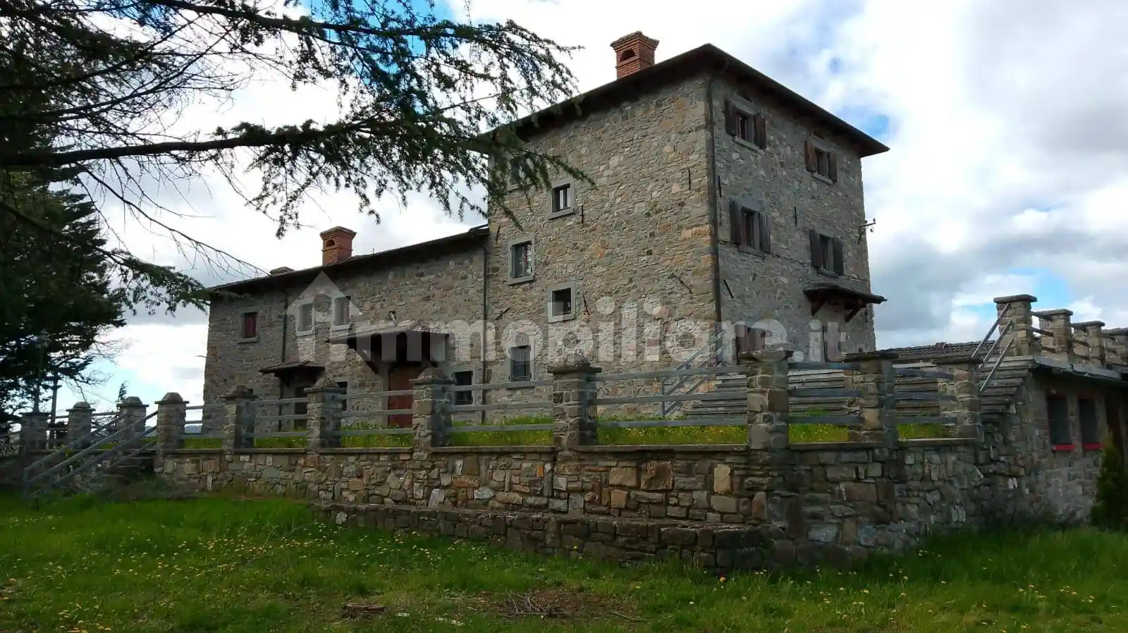Rustico - Casale in vendita a Montefiorino