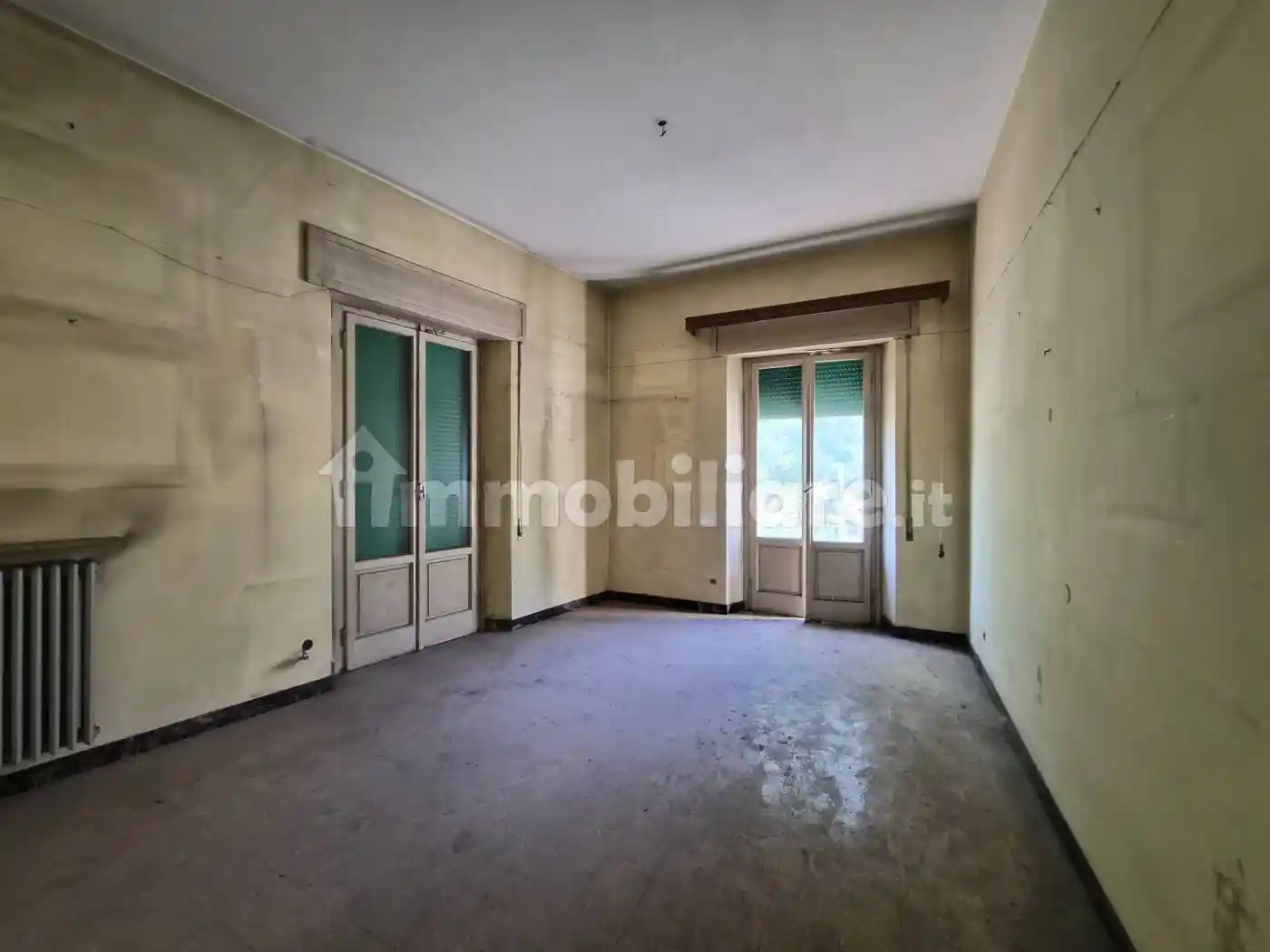 Palazzo - Edificio in vendita a Montecatini-Terme