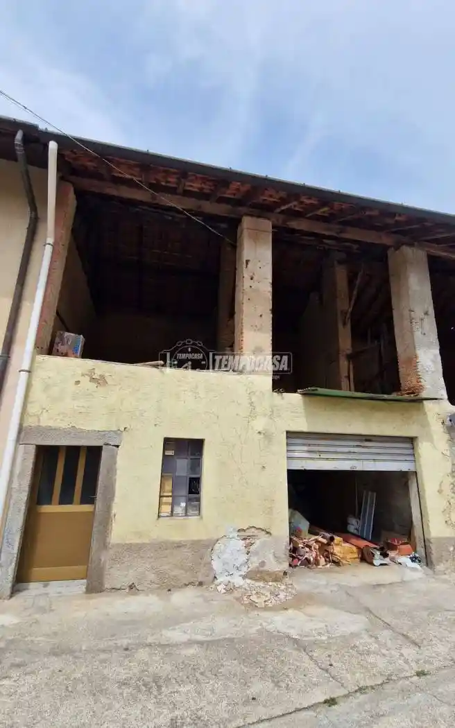 Appartamento in vendita a Cislago