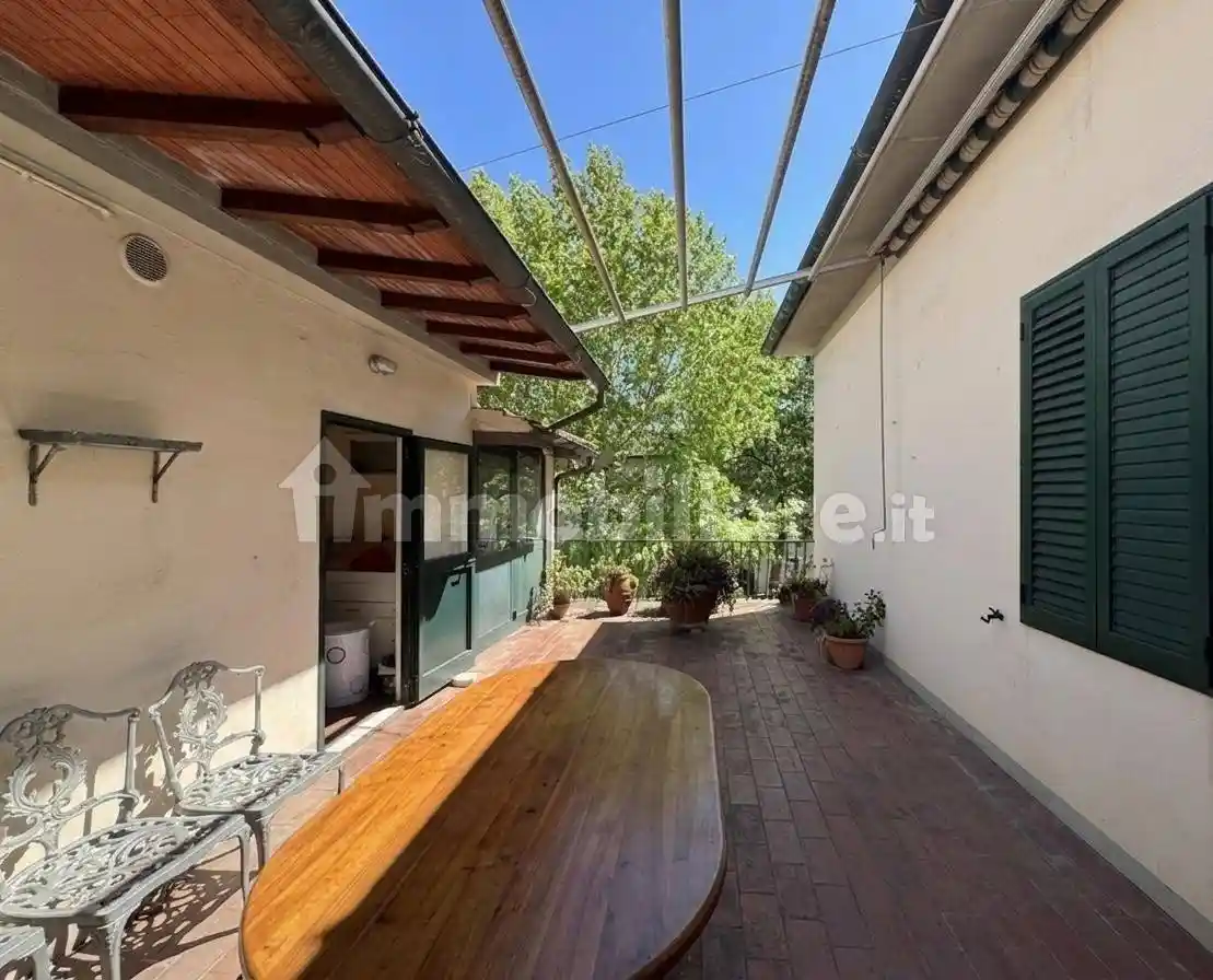 Casa indipendente in vendita a Pontedera