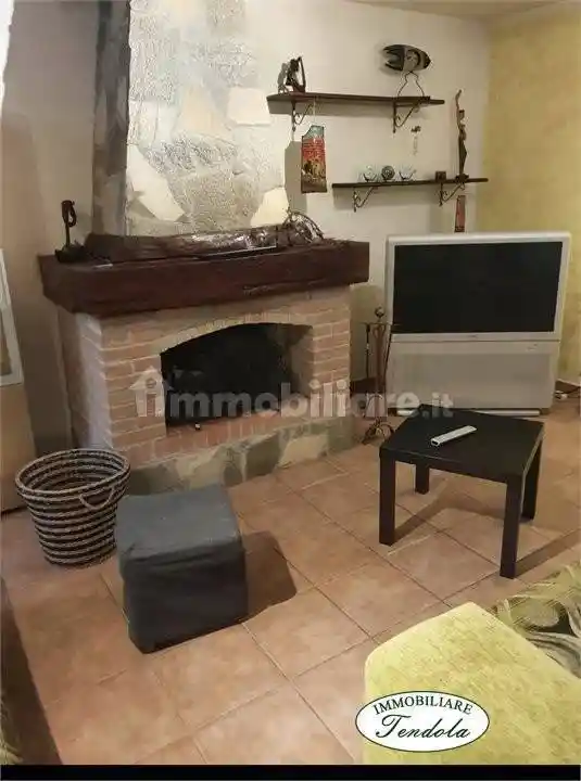 Villetta a schiera in affitto a Castelnuovo Magra