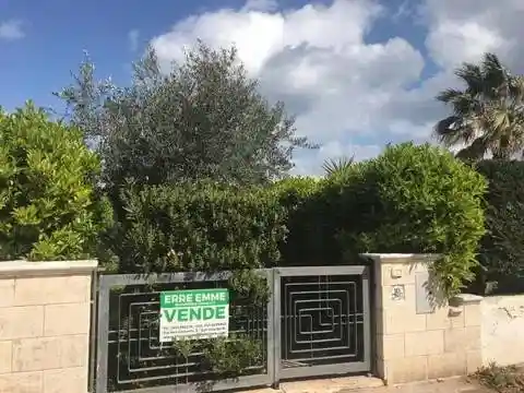 Villa in affitto a Carovigno