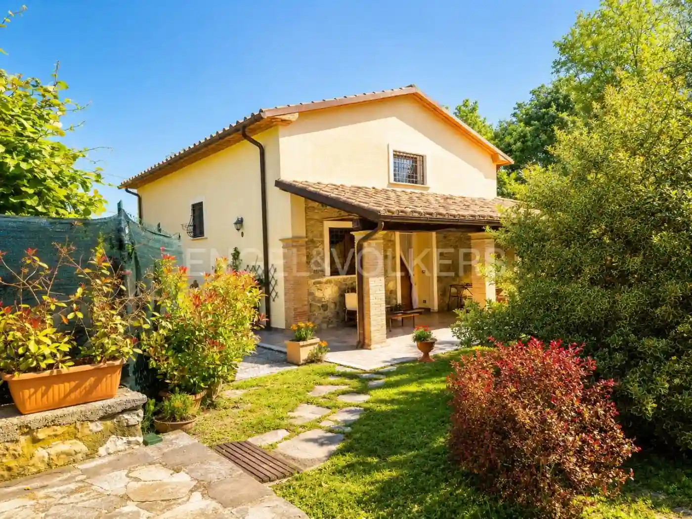 Villa - foto 2