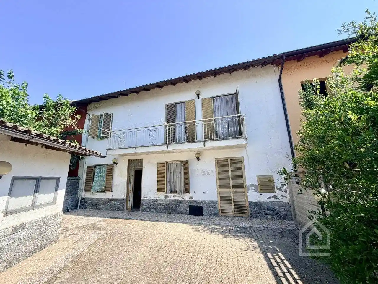 Casa indipendente in vendita a Ronsecco