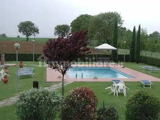 Appartamento in affitto a Cortona