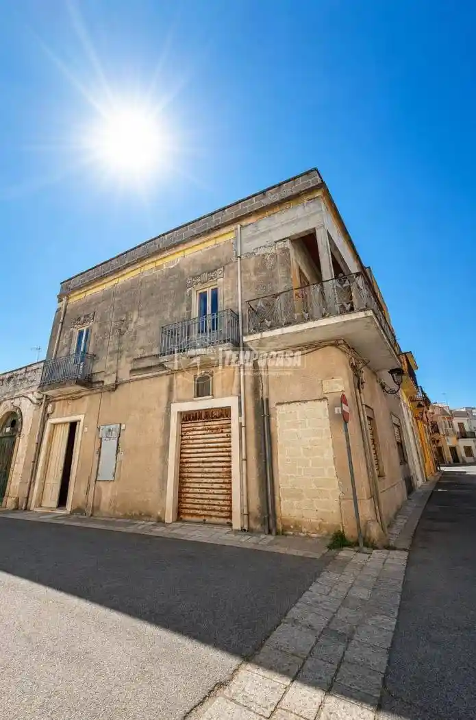 Casa indipendente in vendita a Cutrofiano