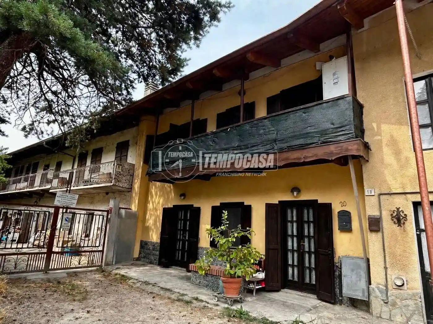 Casa indipendente in vendita a Sant'Ambrogio di Torino