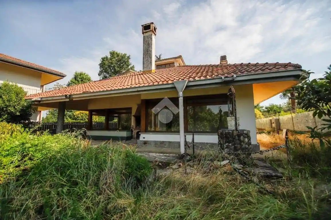 Villa in vendita a Rivarossa