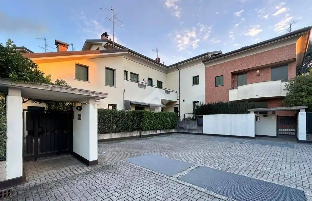 Villetta a schiera in vendita a Carate Brianza