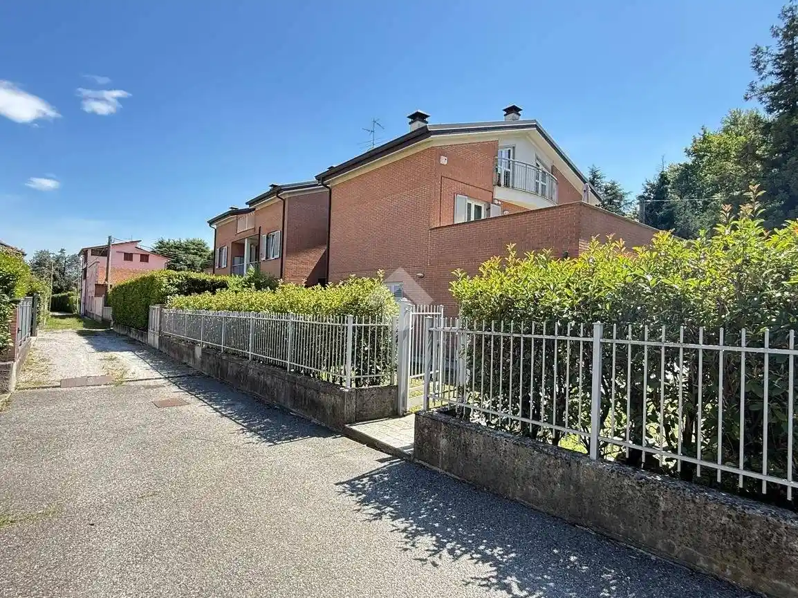 Appartamento in vendita a Olgiate Molgora