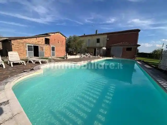 Villa in vendita a Conselice