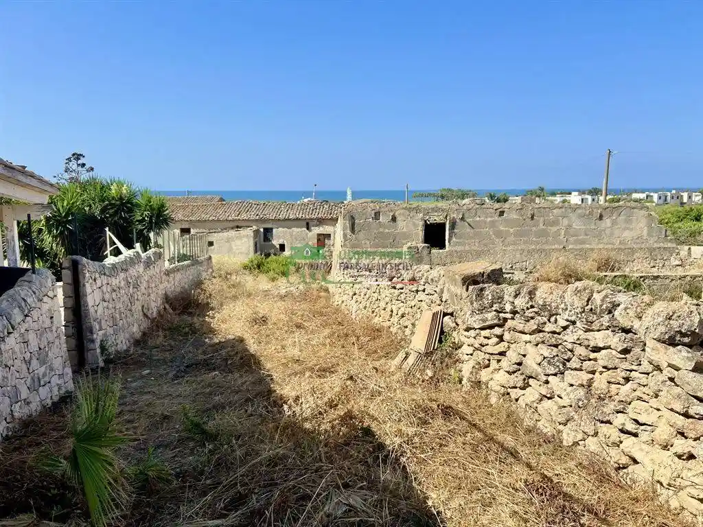 Rustico - Casale in vendita a Ragusa