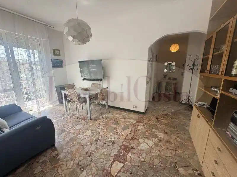 Appartamento in vendita a Lavagna