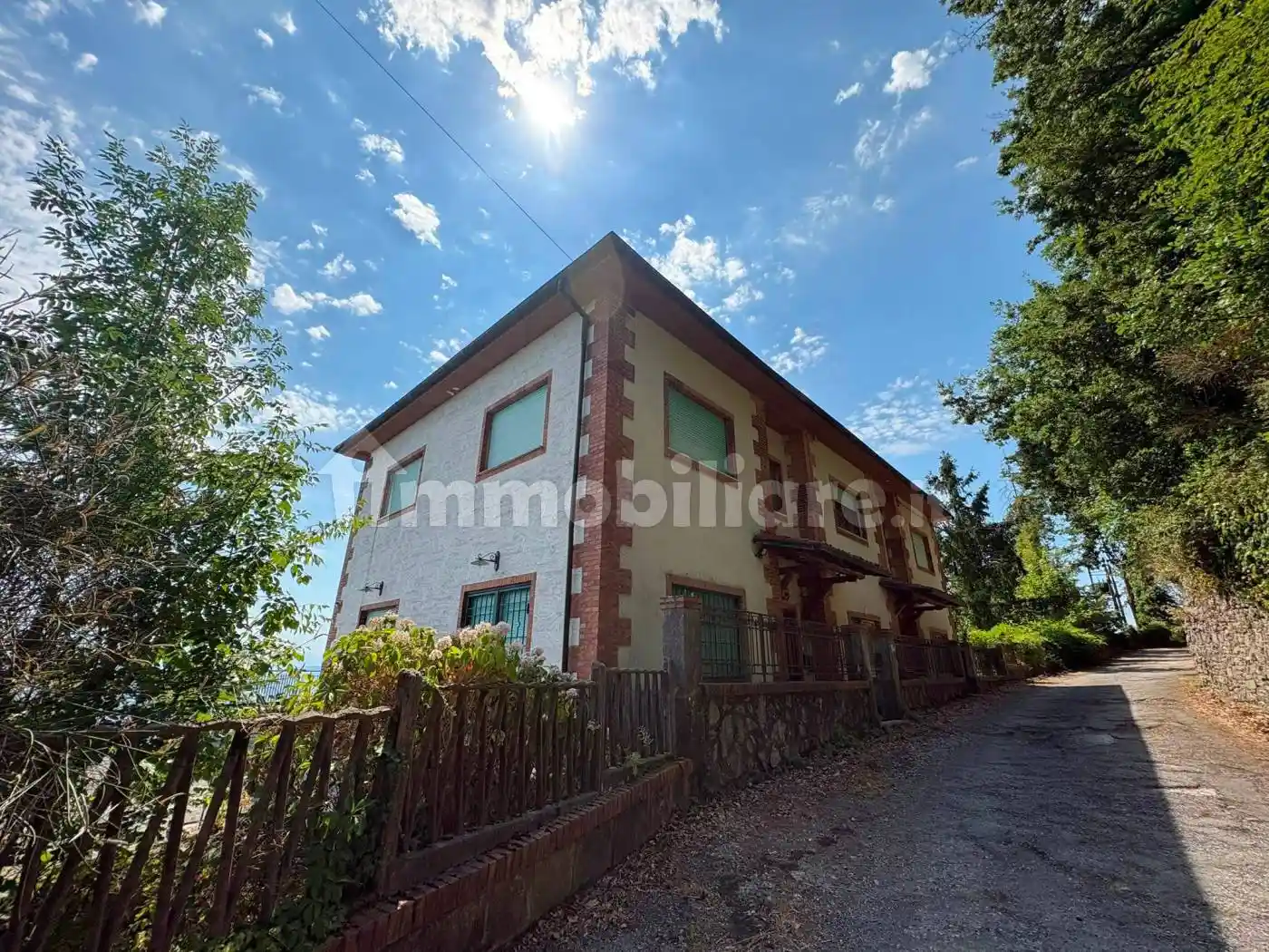 Villa in vendita a La Spezia