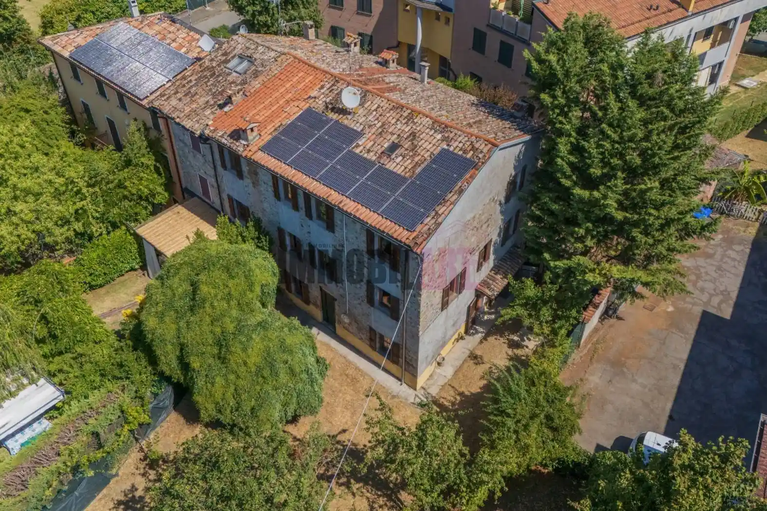 Casa indipendente in vendita a Traversetolo