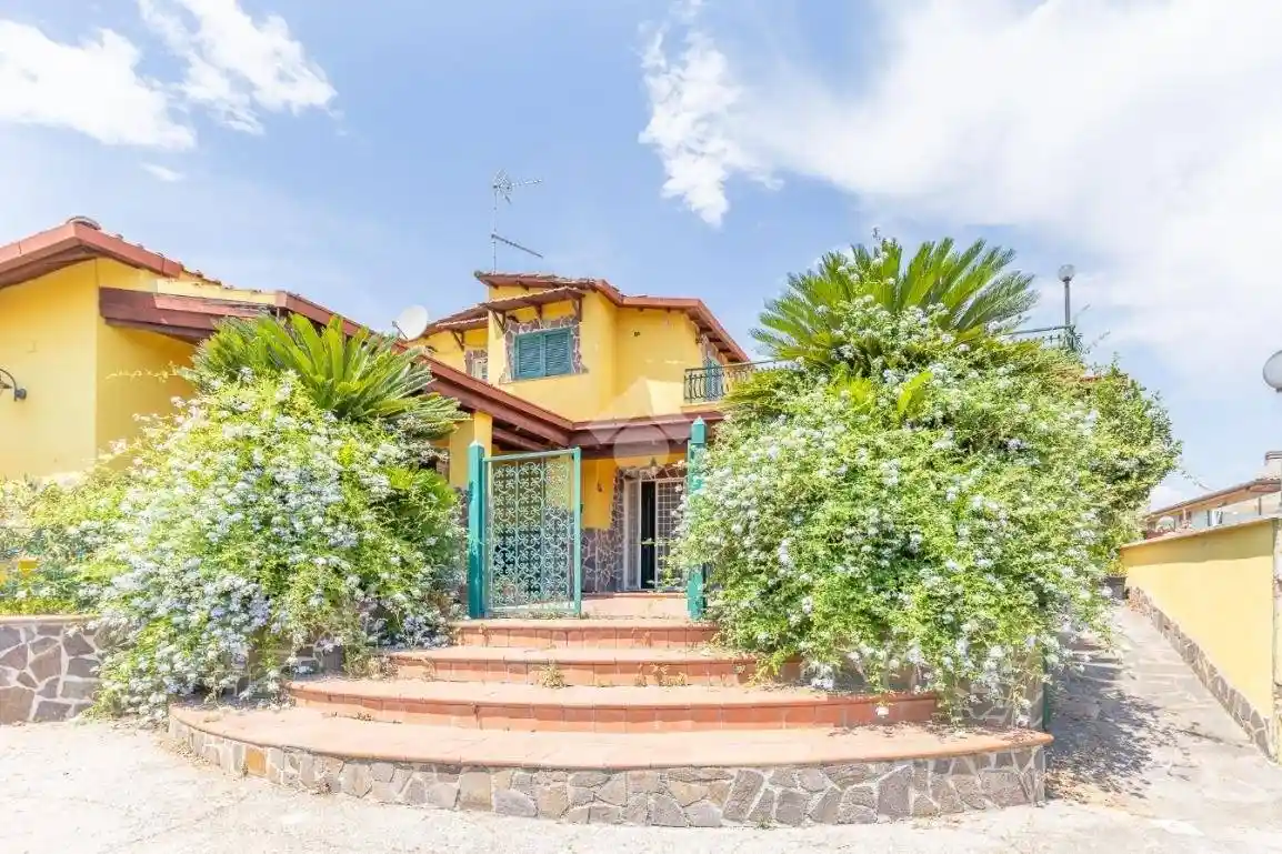 Villa in vendita a Roma