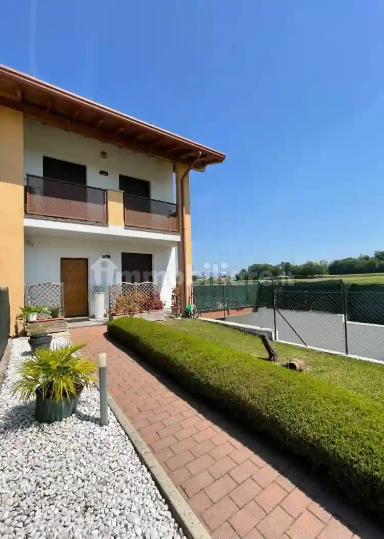 Villetta a schiera - foto 2