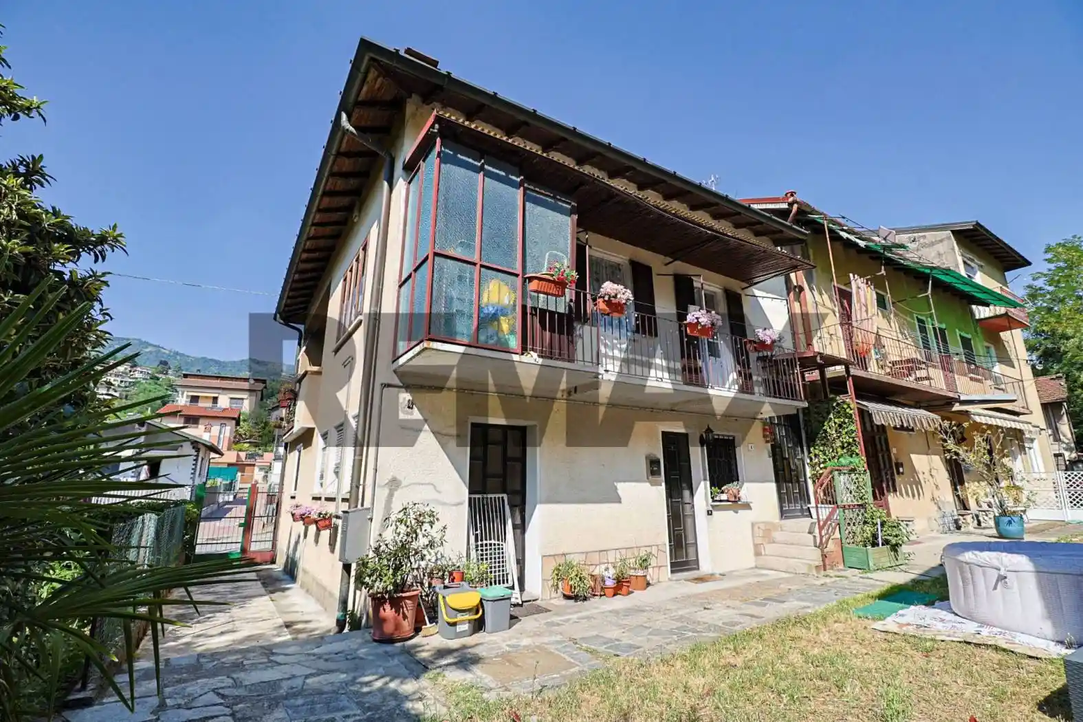 Appartamento in vendita a Gavirate