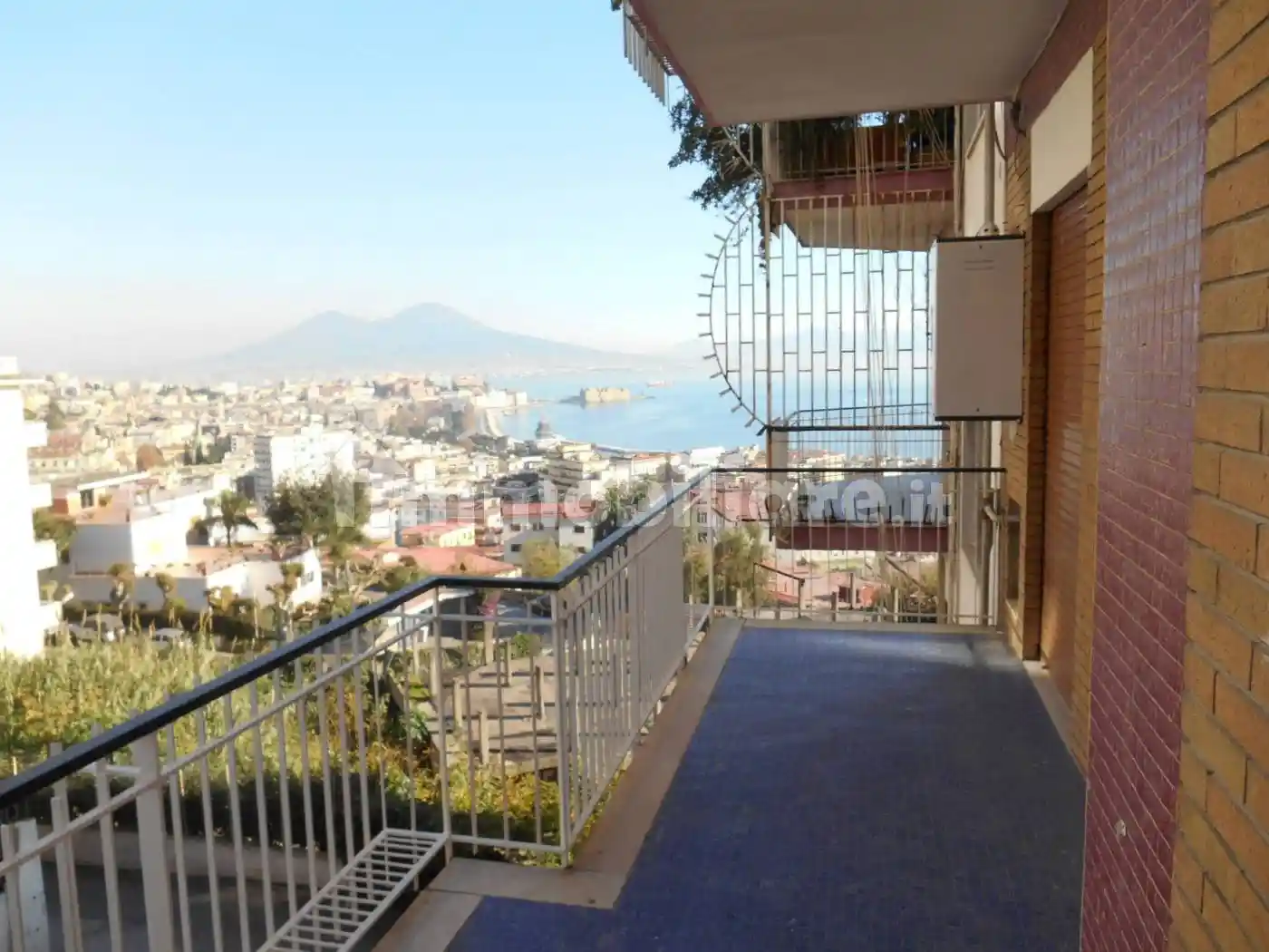Appartamento in affitto a Napoli